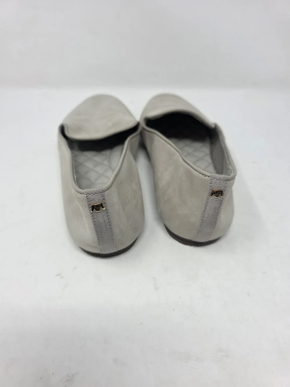 Birdies Women’s Loafers Size 8 Gray/Beige Suede Smoking Flats Quilted Insole